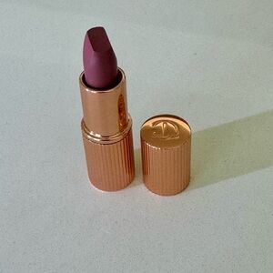 Charlotte Tilbury Matte Lipstick - Pillow Talk BNIB
